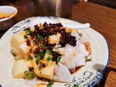 米豆腐拼卷粉-阿婉贵州苗家酸汤鱼(梅林店)