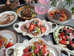 -Mogul Eatery·大亨餐酒馆