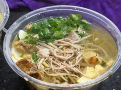 -老五鸡丝豆花面粉(瑞金北路68号院店)