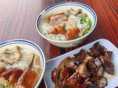 -香辉食馆(新兴路店)