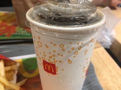 -麦当劳(中山公园龙之梦店)