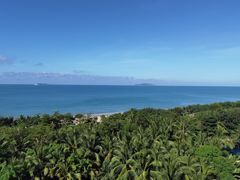 -三亚湾海居铂尔曼度假酒店