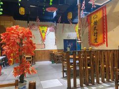 大堂-梁山烤肉(旗舰店)