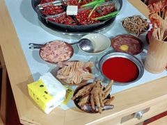 -正贰捌经重庆老火锅(建设路店)