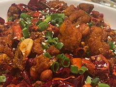 蜀香辣子鸡-醉辉皇原味海鲜江南菜(成都大魔方店)