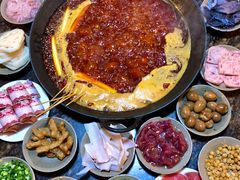 红锅-星鸿社重庆老火锅(燃灯寺分店)