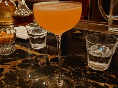 -DM Distiller & Mixologist Whisky Cocktail Bar