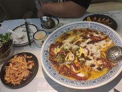 -桂二老坛酸菜鱼(三街两巷店)