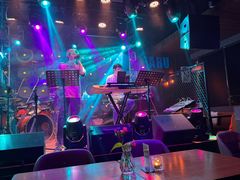 -MARU玛露音乐餐厅(大学路店)