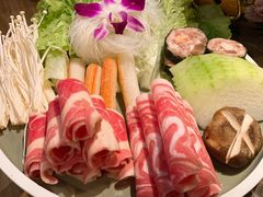 -三人行骨头王火锅(长寿店)