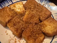 -Cuc Gach Quan Restaurant