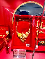 -粤豪珠宝(贝丽北路店)