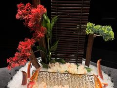 -蟹犇前•帝王蟹雪蟹(陆家嘴店)