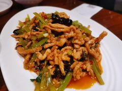 地道鱼香肉丝-眉州东坡·熊猫主题餐厅(枫蓝店)