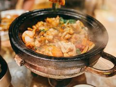 石锅牛蛙-金太阳海鲜烧烤·本地人餐厅(东纬路旗舰店)