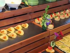 -牛YO寿喜烧·铁板烧和牛火锅自助(市府恒隆店)