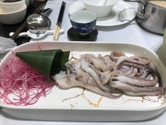 -红鼎豆捞·非遗鲍皇汤火锅(宝丰路店)