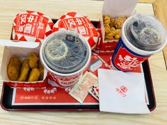 -塔斯汀中国汉堡(徐汇汇京广场店)