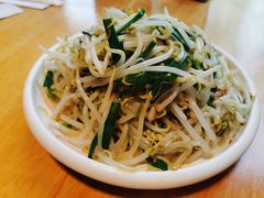 素炒豆芽-姥姥家春饼店(惠新东街店)