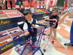 -奈尔宝家庭中心·亲子餐厅(鄞州万达店)