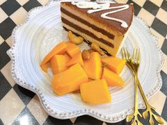 -Rabbit Cafe私房西餐甜点咖啡(栖霞路店)