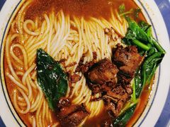 -霸蛮湖南菜·牛肉粉(荣京西街店)