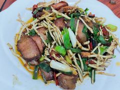 -榕江牛瘪牛肉火锅