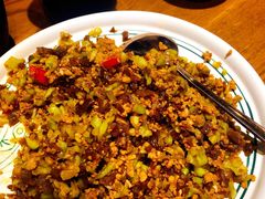 -云海肴·汽锅鸡·云南菜(天山百盛优客店)