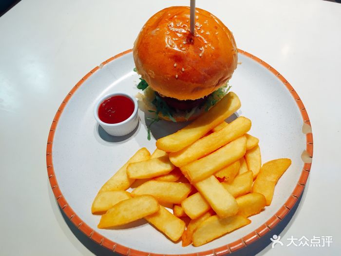 mammamia吗吗咪呀新西兰餐厅(南开大悦城店)-美式汉堡图片-天津美食