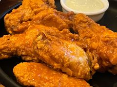 -Hooley's活利仕西餐厅(珠江新城店)