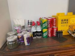 -塞巴斯汀SEBASTIAN专业美发店