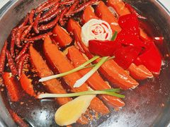 红汤锅底-爸爸炒料牛排老火锅(建设路旗舰店)