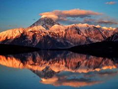 -贡嘎雪山