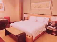 -深圳星河丽思卡尔顿酒店