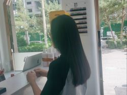 -MOVAN  HAIR莫凡匠人发型屋