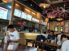 -阿依娘镇店豌杂面(三峡广场店)