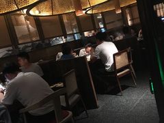 大堂-哥老官重庆美蛙鱼头(西湖银泰十一哥店)