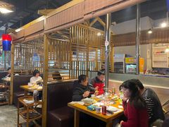 大堂-唯成•韩国炭火烤肉 유성고기