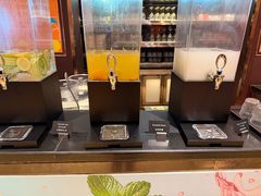 -怡咖啡海鲜自助餐厅(浦东香格里拉店)
