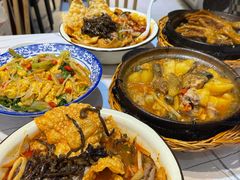 -丽丽三鲜螺蛳粉(田林路店)