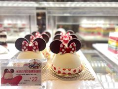-85度C(生甜甜圈研究工坊·上海松江人民北路店)