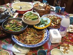 -三大钵江湖菜(空港店)