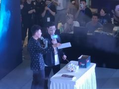 -宝龙城(杭州滨江店)