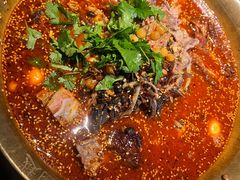 -张翻越·川渝冒菜·武汉黑鸭煲(城北万象城店)