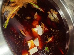 -忘情水鱼头·鲜鱼火锅(滨江中路店)