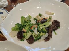 -那家老院子东北菜·饺子·小鸡炖蘑菇(艳华街店)