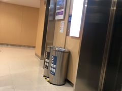 -静安大融城·停车场