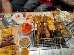 -绿地三只羊羊肉串(万科店)