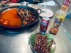 -鹿鸣山草本茶香火锅(园西路店)