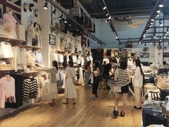 -Brandy Melville